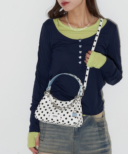 GRAIN(グレイン)の「【GRAIN/グレイン】チャーム付き水玉2WAYハンドバック(トートバッグ・レディース・ブラック/パープル/イエロー/ホワイト・FREE)」の6枚目の写真