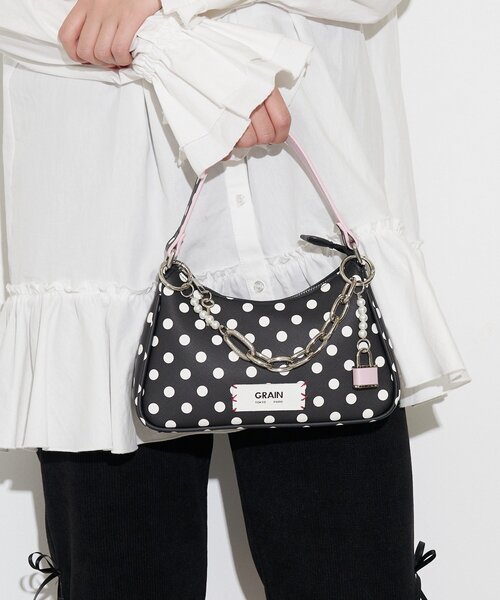 GRAIN(グレイン)の「【GRAIN/グレイン】チャーム付き水玉2WAYハンドバック(トートバッグ・レディース・ブラック/パープル/イエロー/ホワイト・FREE)」の15枚目の写真