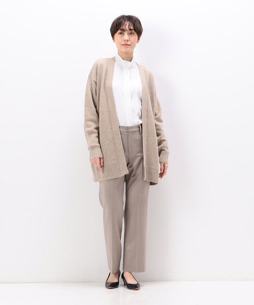 K.T KIYOKO TAKASE（キヨコタカセ）の「〔 Sサイズ 〕 エクストラファインメリノロングＶネックカーディガン（カーディガン/ボレロ・レディース・ブラック系その他/ベージュ・5号）」の5枚目の写真