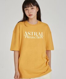 ベーシックレタリングロゴラウンドネック15番手綿半袖Tシャツ_チェダー
