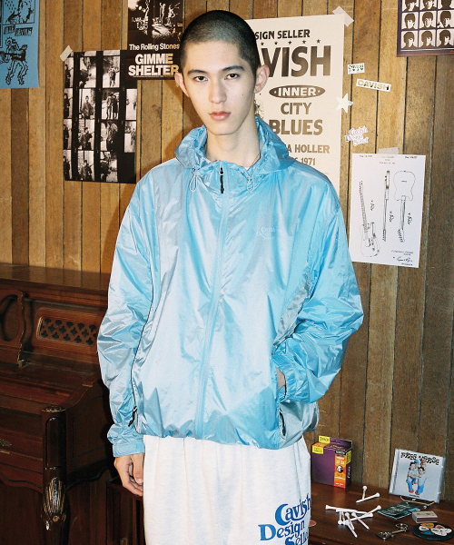 Cavish（カビシ）の「LIGHT SHELL WIND BREAKER BLUE(CV2ESUB960A)（ナイロンジャケット・レディース・ブルー・MEDIUM/LARGE）」の7枚目の写真