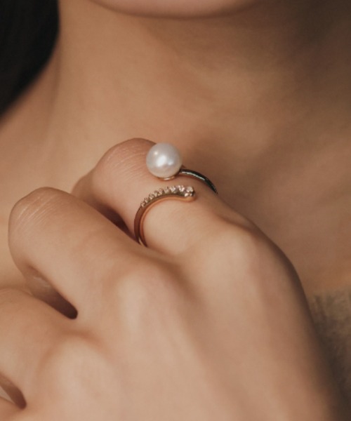 パールハグリング（リング）｜anuans（アニュアンス）のファッション