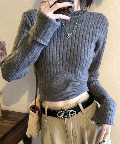 CANVAS+(キャンバスプラス)の「【CANVAS+】クロップド丈リブニットプルオーバー(ニット/セーター・レディース・ブラック/レッド/オフホワイト/グレー・M)」の12枚目の写真