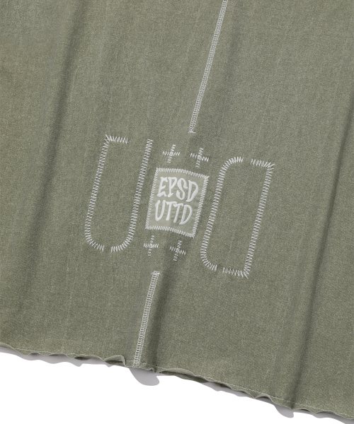 EPISODE UNTITLED（エピソードアンタイトルド）の「PATCH NEEDLE STITCH T-SHIRT_KHAKI（Tシャツ/カットソー・レディース・その他・2/3）」の7枚目の写真