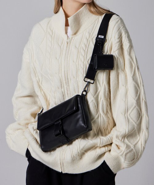 最高峰 エルメネジルドゼニア カシミア100％ ニットベスト/46(XS) 最高峰 エルメネジルドゼニア カシミア100 ニットベスト 46 XS 短期