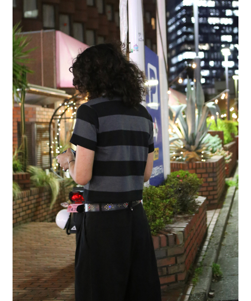 GOZER(ゴーザー)の「WANG STRIPE HALF T-SHIRT_CHARCOAL(Tシャツ/カットソー・メンズ・チャコール・MEDIUM/LARGE/X-LARGE)」の2枚目の写真