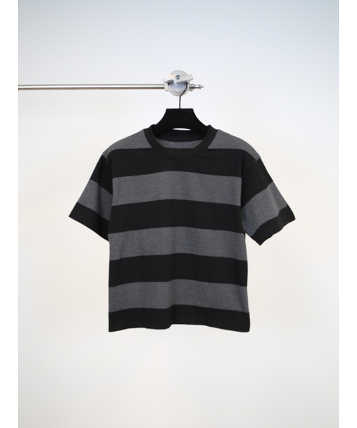 GOZER(ゴーザー)の「WANG STRIPE HALF T-SHIRT_CHARCOAL(Tシャツ/カットソー・メンズ・チャコール・MEDIUM/LARGE/X-LARGE)」の5枚目の写真