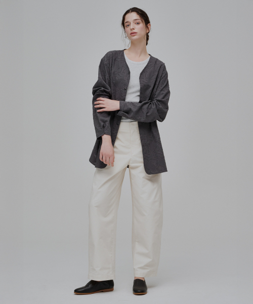 YURT(ユルト)の「フィンラインシャツ_ペイズリーグレー(シャツ/ブラウス・レディース・グレー・SMALL/LARGE)」の3枚目の写真