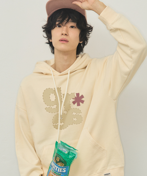 GRAVER（グレーバー）の「[ユニセックス]GRAE-S フードパーカー_クリーム（パーカー・レディース・クリーム・SMALL/MEDIUM/LARGE）」の3枚目の写真