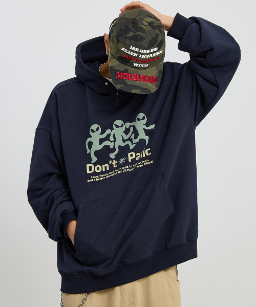 HOODHOOD(フッドフッド)の「スリーエイリアンフードネイビー(パーカー・レディース・その他・1/2)」の2枚目の写真
