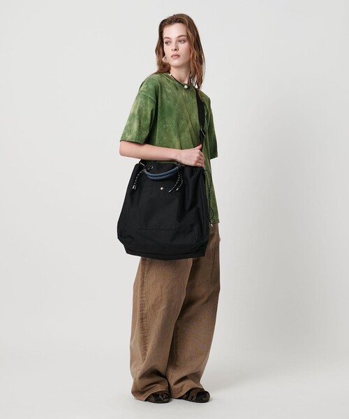 zattu（ザッツ）の「＜zattu＞ TERP バッグ（ショルダーバッグ・レディース・ブラック/オリーブ・FREE）」の2枚目の写真