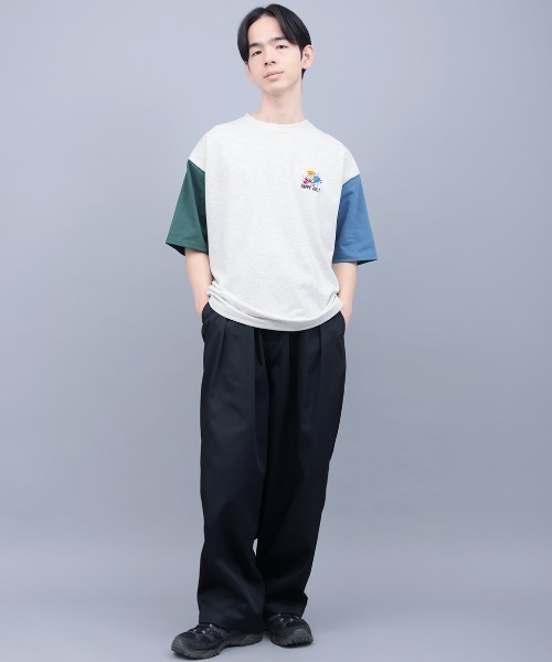 チチカカ（チチカカ）の「ホーリーおばけコミックプリントＴシャツ【ユニセックス】（Tシャツ/カットソー・メンズ・ブラック/カラフル・LARGE/MEDIUM）」の5枚目の写真
