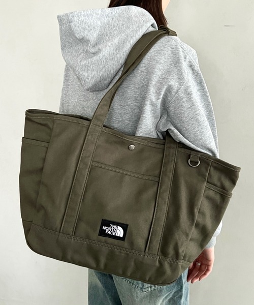THE NORTH FACE(ザノースフェイス)の「THE NORTH FACE(ザ・ノースフェイス)/ALL-DAY TOTE L_PLUS/TNF A4 PC収納 ビッグサイズ トートバッグ 横型トート コットン素材 マザーズバッグ 通勤 通学(トートバッグ・レディース・カーキ/ブラック/キャメル・FREE)」の21枚目の写真