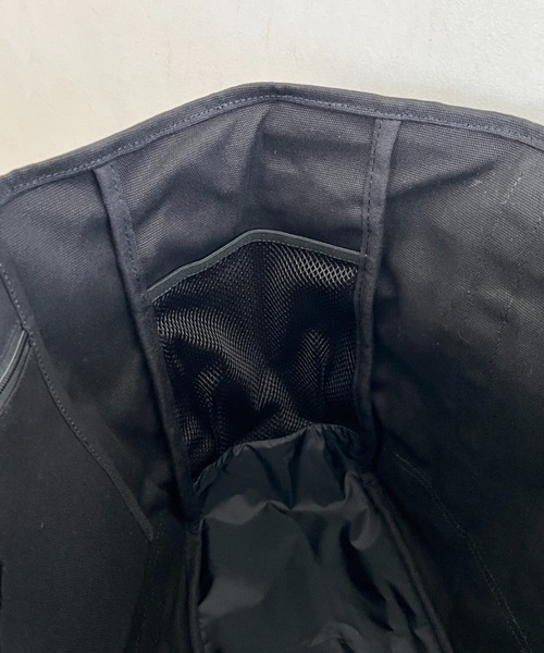 THE NORTH FACE(ザノースフェイス)の「THE NORTH FACE(ザ・ノースフェイス)/ALL-DAY TOTE L_PLUS/TNF A4 PC収納 ビッグサイズ トートバッグ 横型トート コットン素材 マザーズバッグ 通勤 通学(トートバッグ・レディース・カーキ/ブラック/キャメル・FREE)」の4枚目の写真
