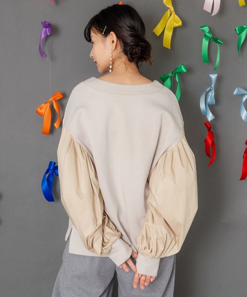 iS ScoLar（イズスカラー）の「553279：アフタヌーンティーパーティー柄プルオーバー（Tシャツ/カットソー・レディース・ブルー/ブラック/アイボリー・M）」の7枚目の写真