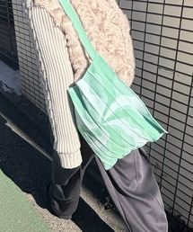 KNT365（ケイエヌティサンロクゴ）の「Knitty Flare（ショルダーバッグ）」