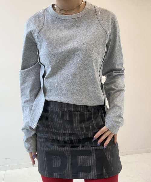 Oriens JOURNAL STANDARD（オリエンス ジャーナルスタンダード）の「ボタンディテールロングスリーブTee（Tシャツ/カットソー・レディース・グレー/レッド/ホワイト・FREE）」の8枚目の写真