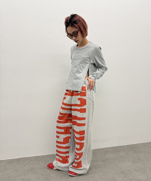 Oriens JOURNAL STANDARD（オリエンス ジャーナルスタンダード）の「ボタンディテールロングスリーブTee（Tシャツ/カットソー・レディース・グレー/レッド/ホワイト・FREE）」の12枚目の写真