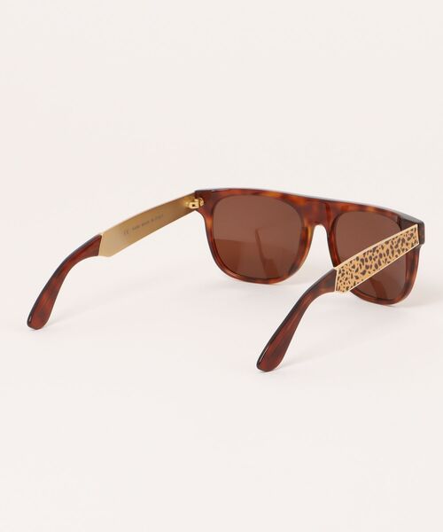 SUPER（スーパー）の「【SUPER】FLAT TOP（サングラス・メンズ・ブラック×ゴールド・FREE）」の3枚目の写真