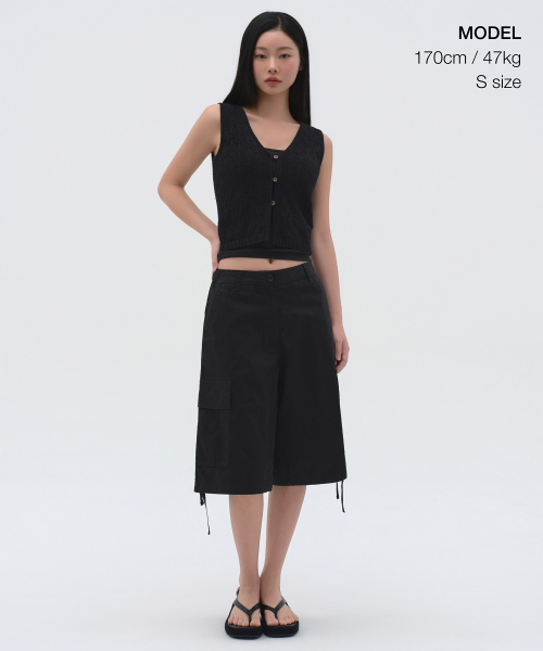 MUSINSA STANDARD WOMAN（ムシンサスタンダードウーマン）の「ウィメンズロンバースクロシェニットベスト[ブラック]（ベスト・レディース・その他・S/M/L）」の6枚目の写真