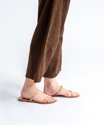 Fabio Rusconi（ファビオルスコーニ）の「【FABIO RUSCONI/ファビオルスコーニ】スタッズ フラット ミュール サンダル（サンダル）」