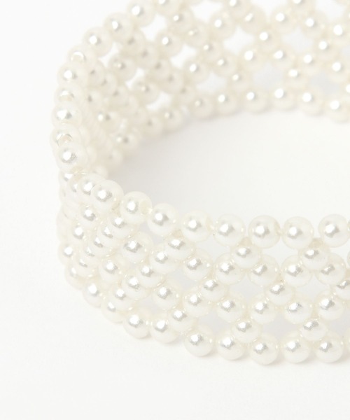 studio CLIP（スタディオクリップ）の「1連パールマルチゴム（ヘアゴム・レディース・ホワイト・FREE）」の4枚目の写真