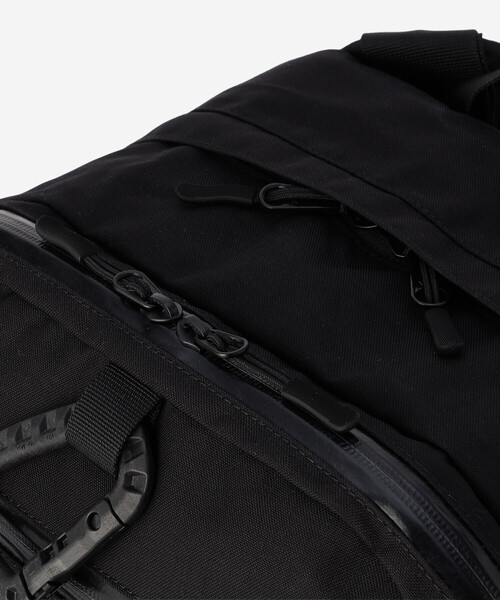 BAGJACK(バッグジャック)の「bagjack |〈別注〉STUDENT'S DAYPACK UNISEX(バックパック/リュック・レディース・ブラック・ONE)」の4枚目の写真
