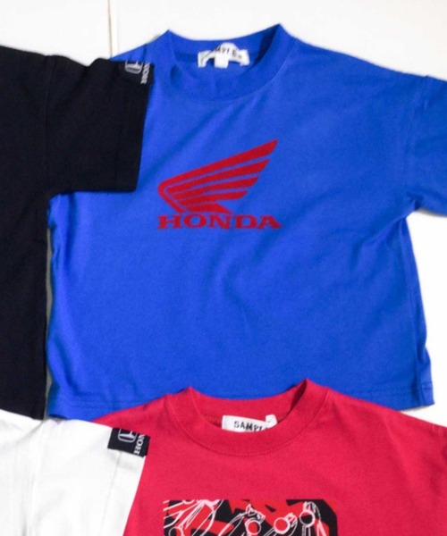 F.O.KIDS(エフオーキッズ)の「F.O.KIDS/エフオーキッズ HONDAコラボ4柄Tシャツ 天竺編み 車プリント 2026年春夏(Tシャツ/カットソー・キッズ・ブラック/レッド/オフホワイト/ブルー・130/140/150)」の3枚目の写真