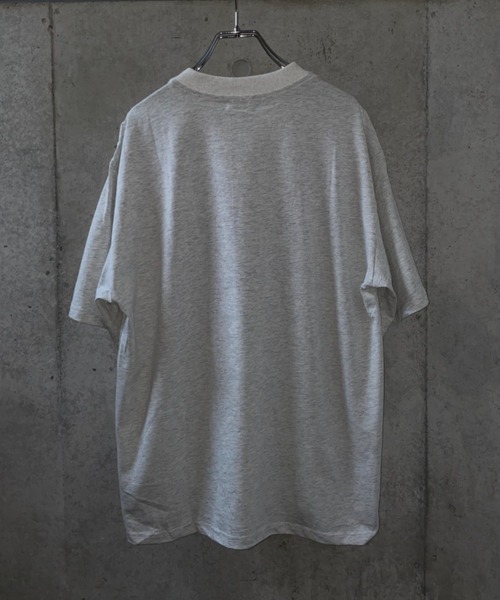 lilful(リルフル)の「【26年春夏新作】リベットデザインTシャツ(Tシャツ/カットソー・メンズ・ブラック/グレー・M/L)」の9枚目の写真