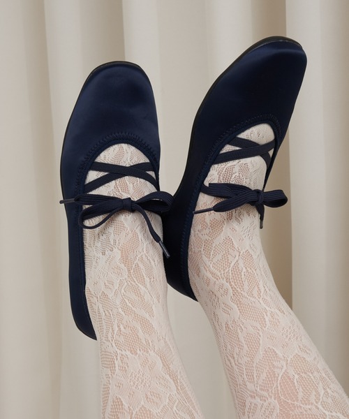 CIAOPANIC TYPY（チャオパニックティピー）の「【S～XL展開】バレエスニーカー（パンプス・レディース・ブラック/ネイビー/ブラウン・X-LARGE/LARGE/MEDIUM/SMALL）」の3枚目の写真