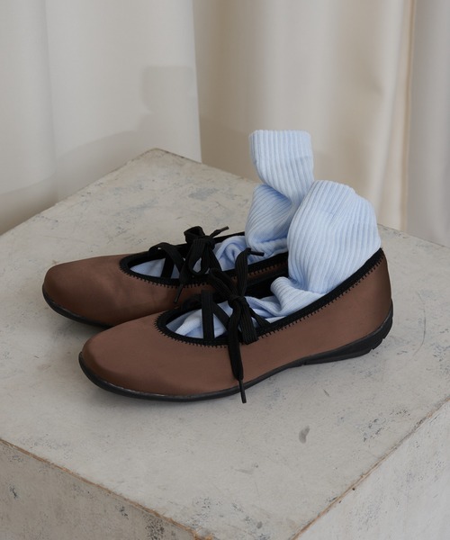 CIAOPANIC TYPY（チャオパニックティピー）の「【S～XL展開】バレエスニーカー（パンプス・レディース・ブラック/ネイビー/ブラウン・X-LARGE/LARGE/MEDIUM/SMALL）」の5枚目の写真