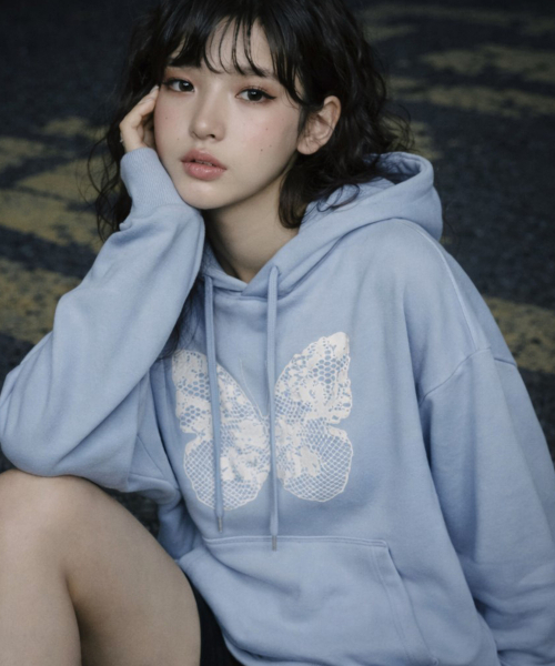GRAVER（グレーバー）の「[ユニセックス]NAVI フードパーカー_3カラー（パーカー・レディース・スカイブルー/Cream/ブラック・SMALL/MEDIUM/LARGE）」の9枚目の写真
