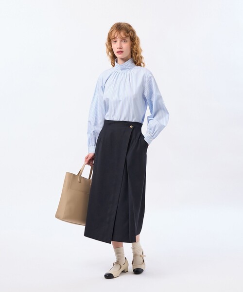 MACKINTOSH PHILOSOPHY(マッキントッシュ フィロソフィー)の「THOMAS MAISON ロールカラーブラウス(シャツ/ブラウス・レディース・オフホワイト/ブルー系その他2・38)」の6枚目の写真