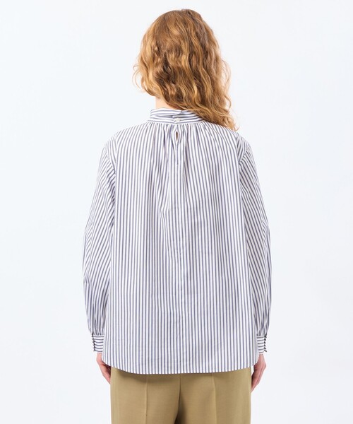 MACKINTOSH PHILOSOPHY(マッキントッシュ フィロソフィー)の「THOMAS MAISON ロールカラーブラウス(シャツ/ブラウス・レディース・オフホワイト/ブルー系その他2・38)」の9枚目の写真