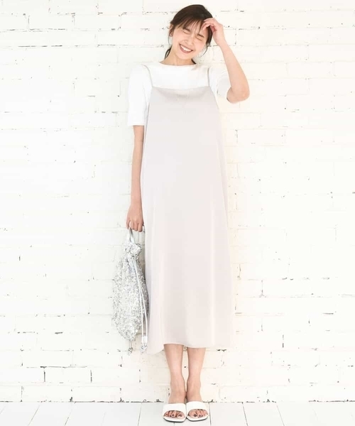 MK MICHEL KLEIN（エムケーミッシェルクラン）の「[洗える]サテンキャミワンピース（ワンピース・レディース・ブラウン/ベージュ・38）」の20枚目の写真