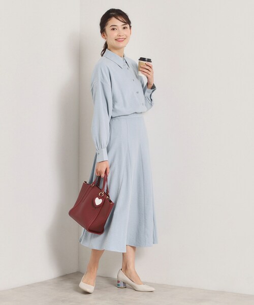 ITS'DEMO（イッツデモ）の「【手洗い可／セットアップ可】サテンピーチシャツ（シャツ/ブラウス・レディース・ピンク/アイボリー/サックスブルー・00）」の16枚目の写真