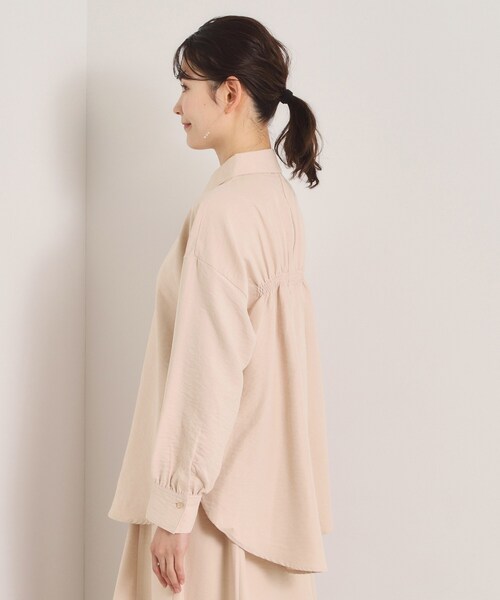 ITS'DEMO（イッツデモ）の「【手洗い可／セットアップ可】サテンピーチシャツ（シャツ/ブラウス・レディース・ピンク/アイボリー/サックスブルー・00）」の20枚目の写真