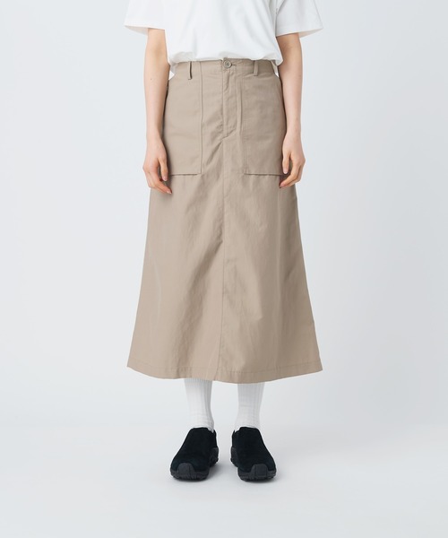 Snow Peak（スノーピーク）の「Snow Peak / Light Dobby Cloth Skirt ライトドビークロススカート（スカート・レディース・ブラック/グレイッシュベージュ/アーミー・1/2/3）」の18枚目の写真