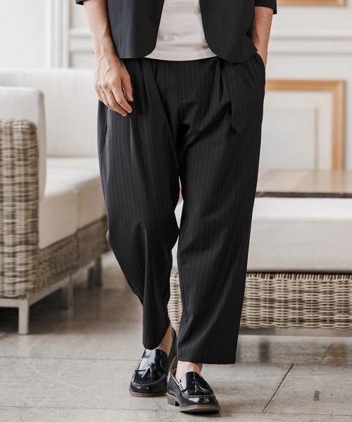 CAMBIO(カンビオ)の「mp14687-Classic Pinstripe Two Tuck Belted Pants タックベルトパンツ(S67926cmb)(スラックス・メンズ・ブラック/グレー/グレイッシュベージュ/チャコール・L/M/S)」の5枚目の写真