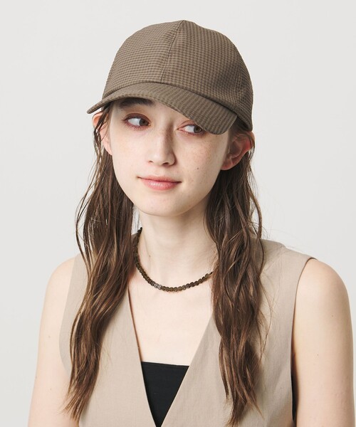 UNITED ARROWS（ユナイテッドアローズ）の「ギンガムチェック キャップ UV（キャップ・レディース・ネイビー/ブラウン系/ブラック・FREE）」の9枚目の写真