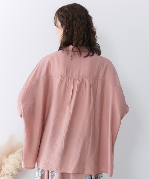 iS ScoLar（イズスカラー）の「561218：花柄布帛シャツ（シャツ/ブラウス・レディース・ピンク/アイボリー/ブラック・M）」の8枚目の写真