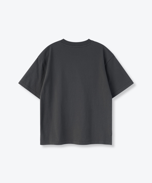 MUSINSA STANDARD KIDS（ムシンサスタンダードキッズ）の「オーバーサイズヘンリーネックTシャツ[ダークグレー]（Tシャツ/カットソー・レディース・その他・100/110/120/130/140/150/160）」の3枚目の写真