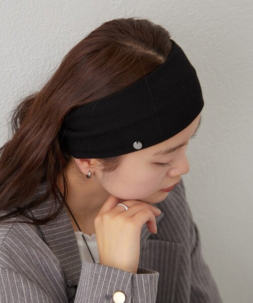 mystic(ミスティック)の「チャーム付きヘアバンド(ヘアバンド・レディース・グレー/ブラック・ONE SIZE)」の1枚目の写真