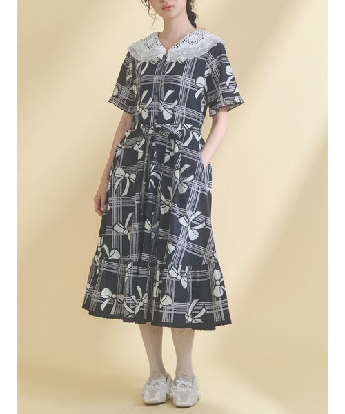 merry jenny(メリージェニー)の「ribbonレースカラーシャツワンピース(ワンピース・レディース・ネイビー/アイボリー・FREE)」の2枚目の写真