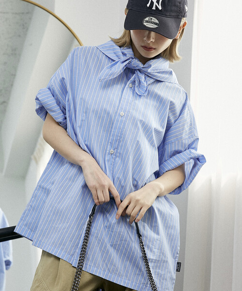 PUBLUX（パブリュクス）の「PUBLUX/パブリュクス LOVE POP STUDIO　スカーフ付きハーフスリーブシャツ　限定展開（シャツ/ブラウス・メンズ・サックスブルー/ベージュ/ブルー・LARGE/MEDIUM/SMALL）」の3枚目の写真