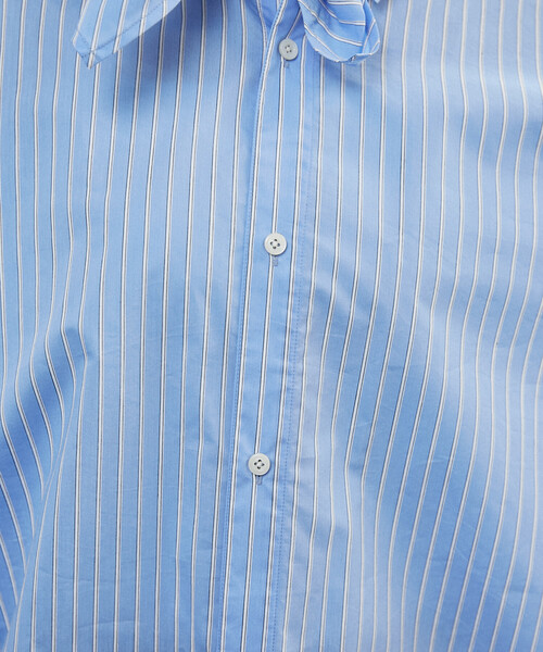 PUBLUX（パブリュクス）の「PUBLUX/パブリュクス LOVE POP STUDIO　スカーフ付きハーフスリーブシャツ　限定展開（シャツ/ブラウス・メンズ・サックスブルー/ベージュ/ブルー・LARGE/MEDIUM/SMALL）」の9枚目の写真