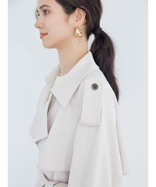 Mila Owen（ミラオーウェン）の「共ベルト付憲章デザイントレンチコート（トレンチコート・レディース・アイボリー/ベージュ/イエロー・0/1）」の5枚目の写真