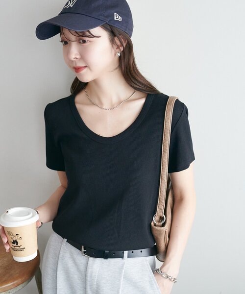 DISCOAT（ディスコート）の「【WEB限定】ラメリブコンパクトUネックTシャツ（Tシャツ/カットソー・レディース・グレー/ブルー/ブラック/アイボリー・MEDIUM）」の2枚目の写真