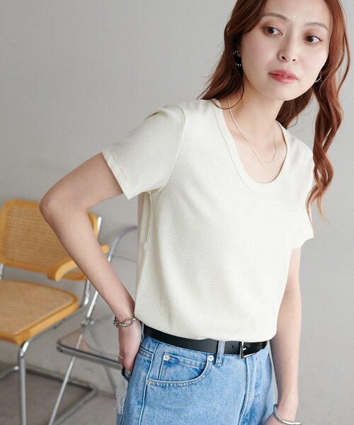 DISCOAT（ディスコート）の「【WEB限定】ラメリブコンパクトUネックTシャツ（Tシャツ/カットソー・レディース・グレー/ブルー/ブラック/アイボリー・MEDIUM）」の6枚目の写真