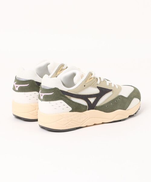 ASBee(アスビー)の「mizuno ミズノ CONTENDER メンズスニーカー(コンテンダー) D1GA2369(スニーカー・メンズ・ベージュ系その他2・25.5cm/26.0cm/26.5cm/27.0cm/27.5cm/29.0cm/30.0cm)」の2枚目の写真